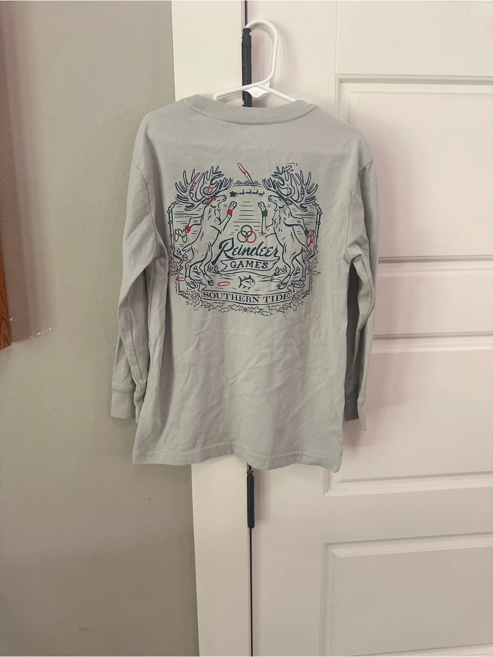 Southern Tide Kids Reindeer Games Christmas tee in Light gray